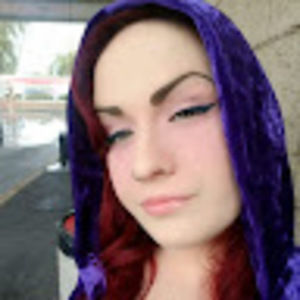 Meet your Posher, Lecia